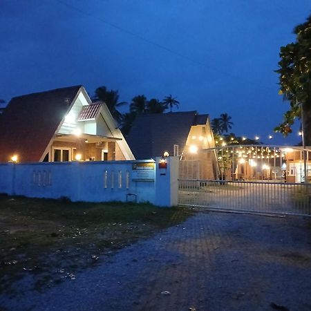 Zainab Cottage 巴西富地 外观 照片