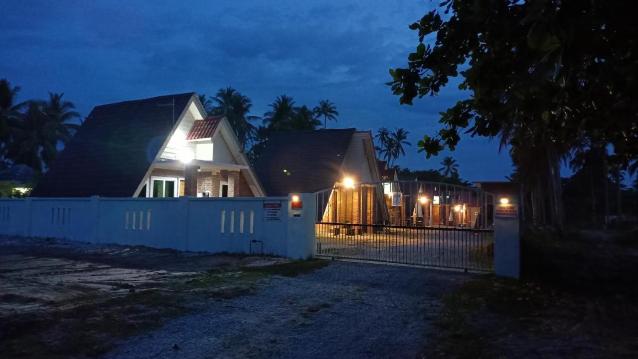 Zainab Cottage 巴西富地 外观 照片