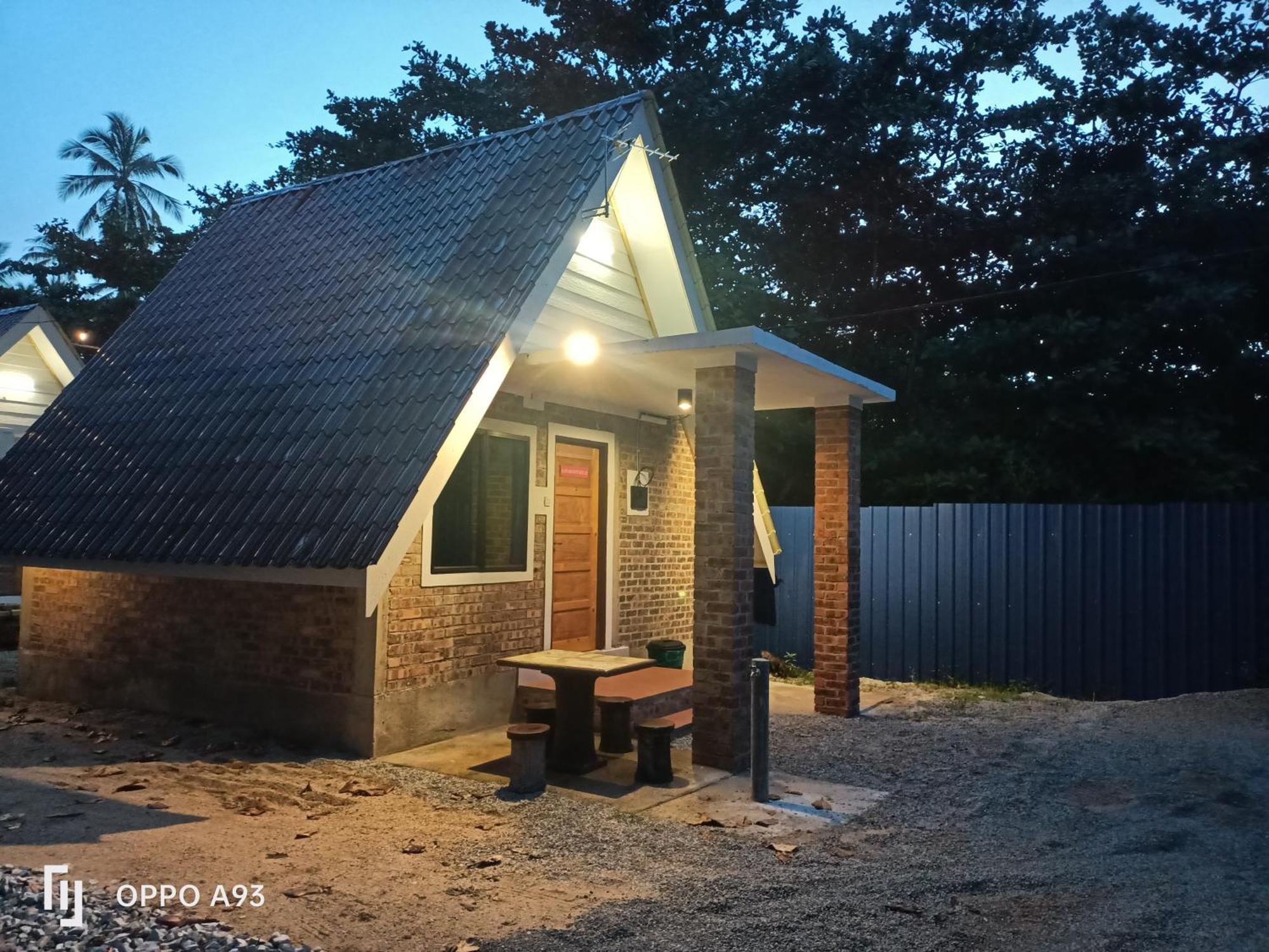 Zainab Cottage 巴西富地 外观 照片
